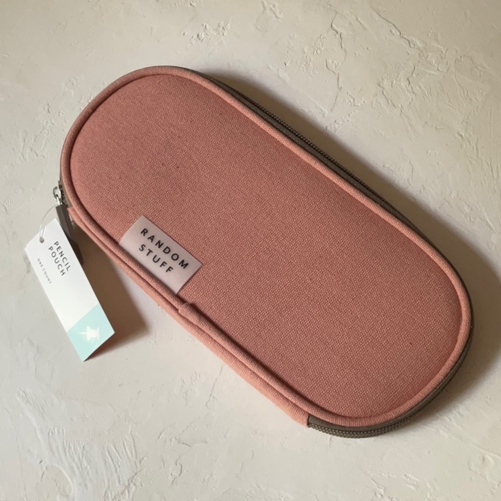 Target travel pouch